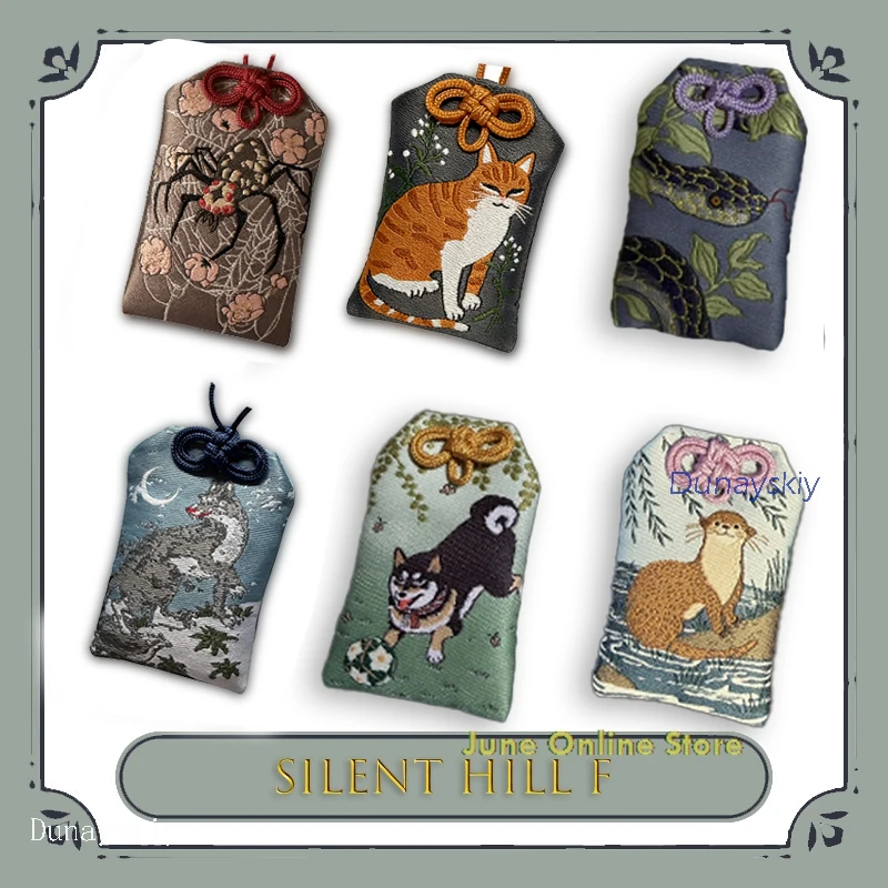 

Silent Hill F Amulet Accessories Spider Cat Dog Wolf Pallas Viper Eurasian River Otter Cosplay Prop Health Safe Wealth Cosplay