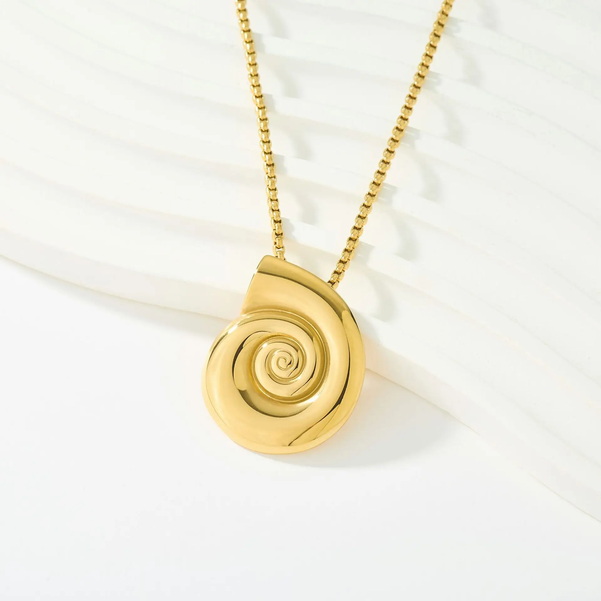 

Нержавеющая сталь, новая мода, ожерелье с подвеской в виде морской звезды для женщин, 18-каратное позолоченное ювелирное изделие без тускнения, подарки на лето