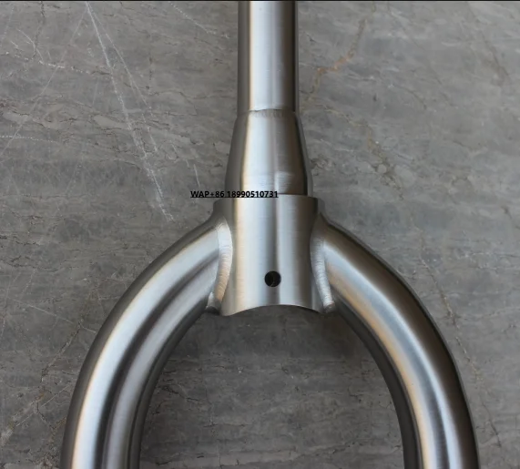 

Titanium Cyclocross Bike Fork with Taper Steerer Tube Titanium Mountain Bike Fork with Thru Axle Dropout