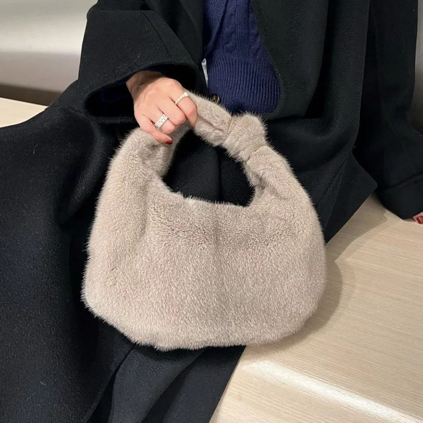 Real Mink Fur Handbag Women's Soft Real Fur Weaving Knotting Hand bags Women Evning Party Handbags Ladies Bag Real Grey Fur Bag