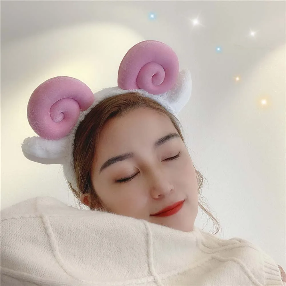 

Girls Sheep Ear Cartoon Wash Face Plush Hair Accessories Lamb Headband Hair Hoop