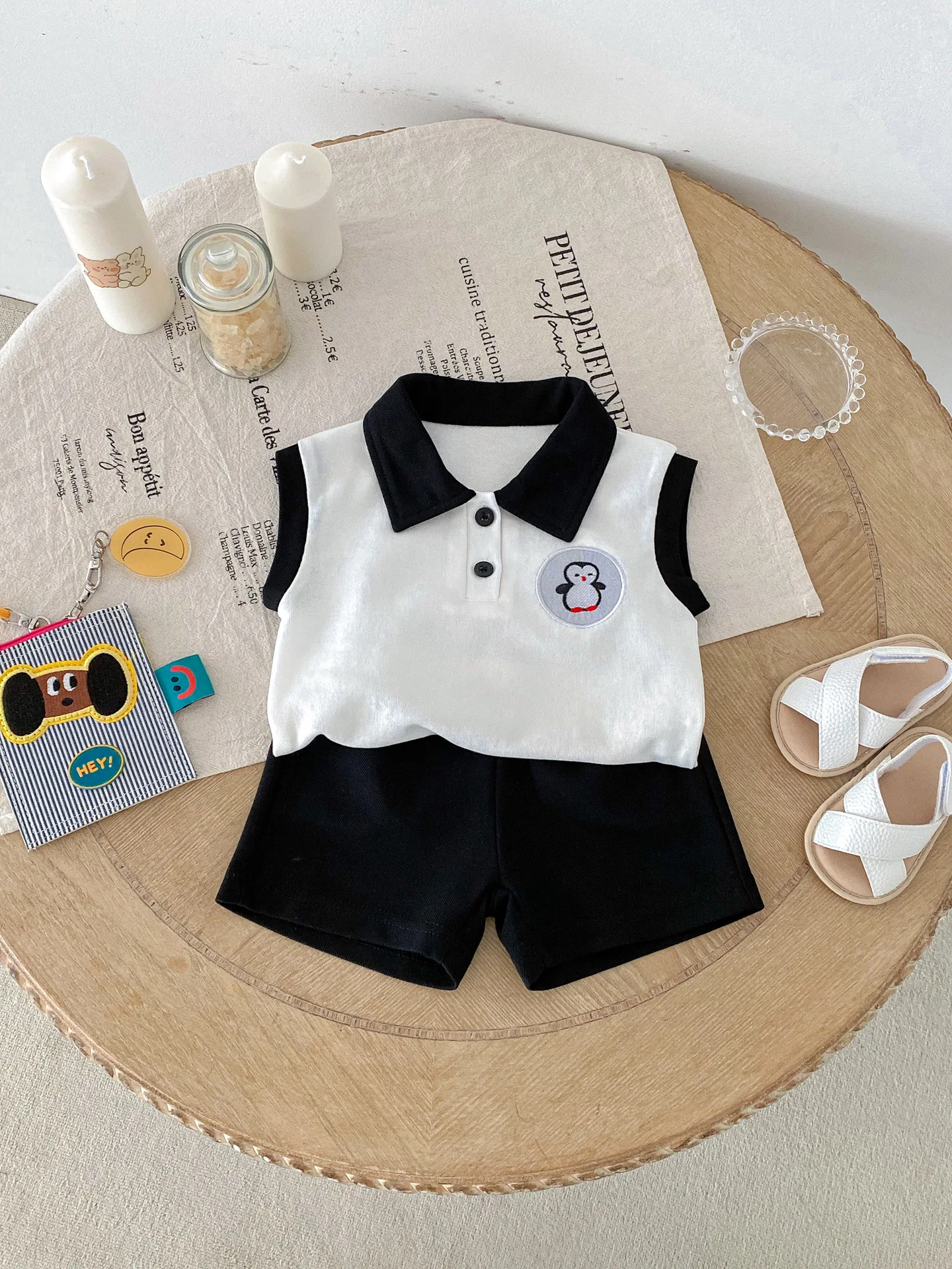 Korean Version 2025 Cute Penguin Vest Two-piece Set for Men and Women, Korean Version Cute Top Versatile and Stylish