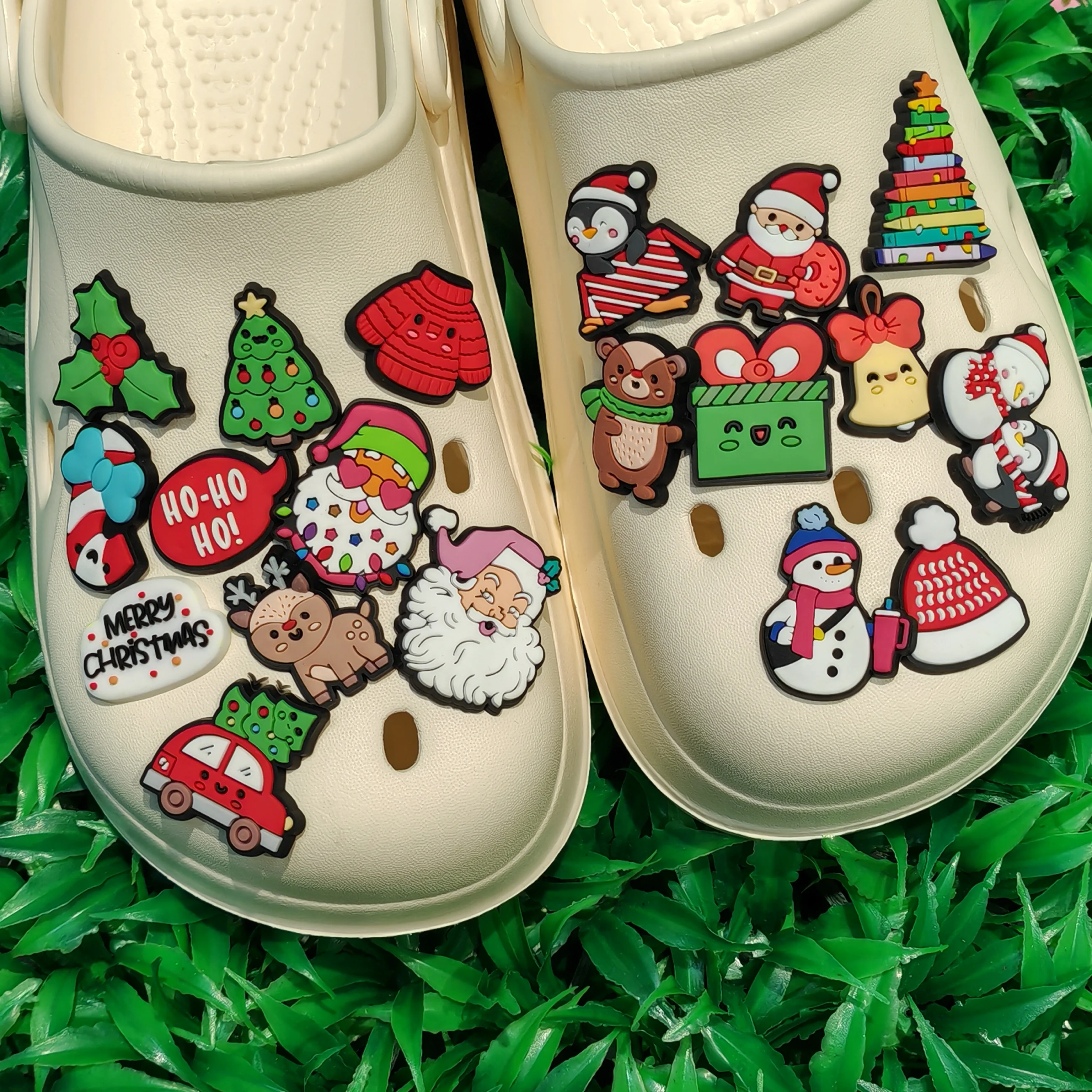 1-19Pcs Merry Christmas Candy Cane Shoes Buckle Charms Santa Claus Bell Decorations DIY Children Holiday Phone Case