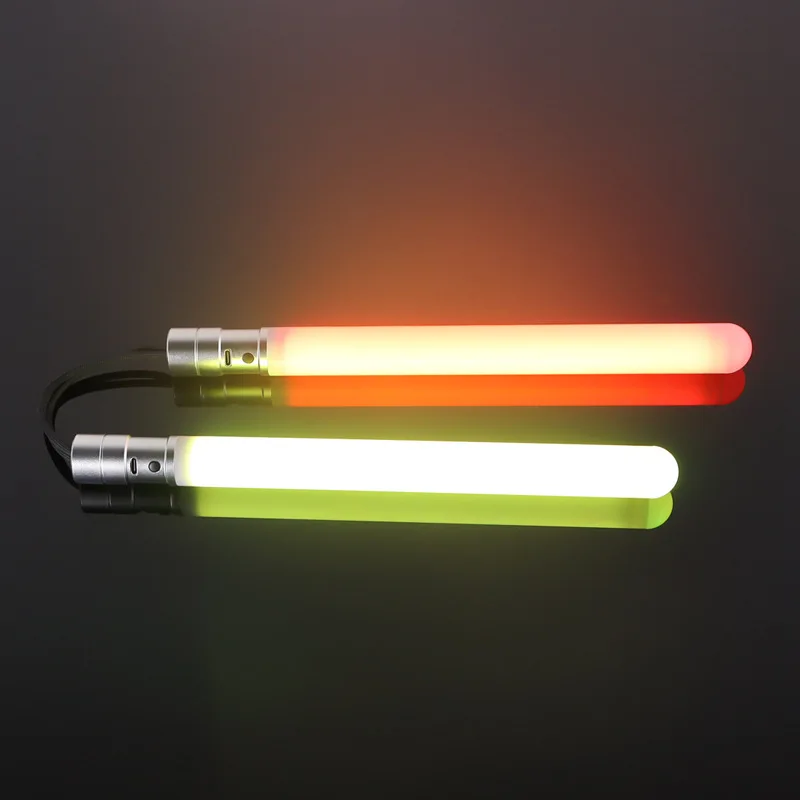 色が変わるピクセルヌンチャクツーインワンクールメタルヌンチャク発光おもちゃ小道具ステージパフォーマンスコスプレおもちゃ小道具