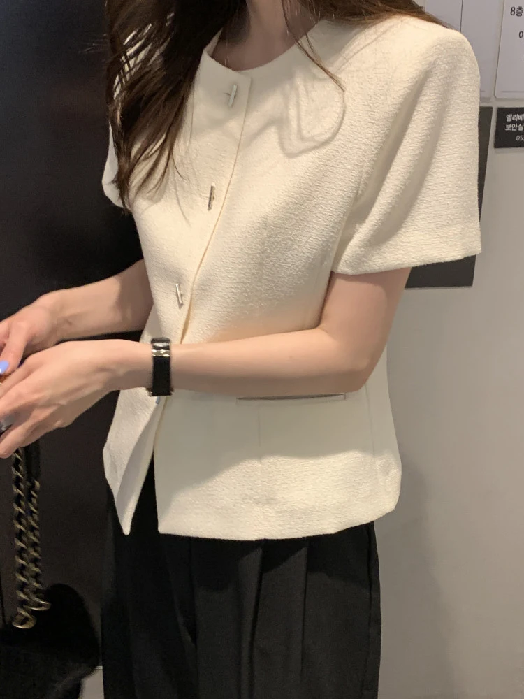 Ele White ort Sve round Ne Outerwear Women's Faion 2024 New Arrival Bubble Sve Premium Feel Top Commute Sle...