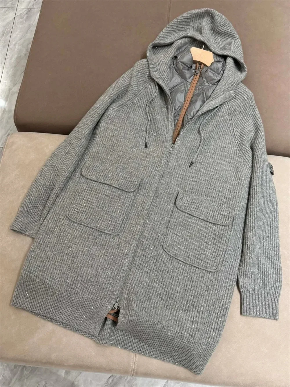 女性用ノースリーブフード付きカーディガンセット,スタンドカラー,グースダウンベスト,長袖,カシミア,2ピース