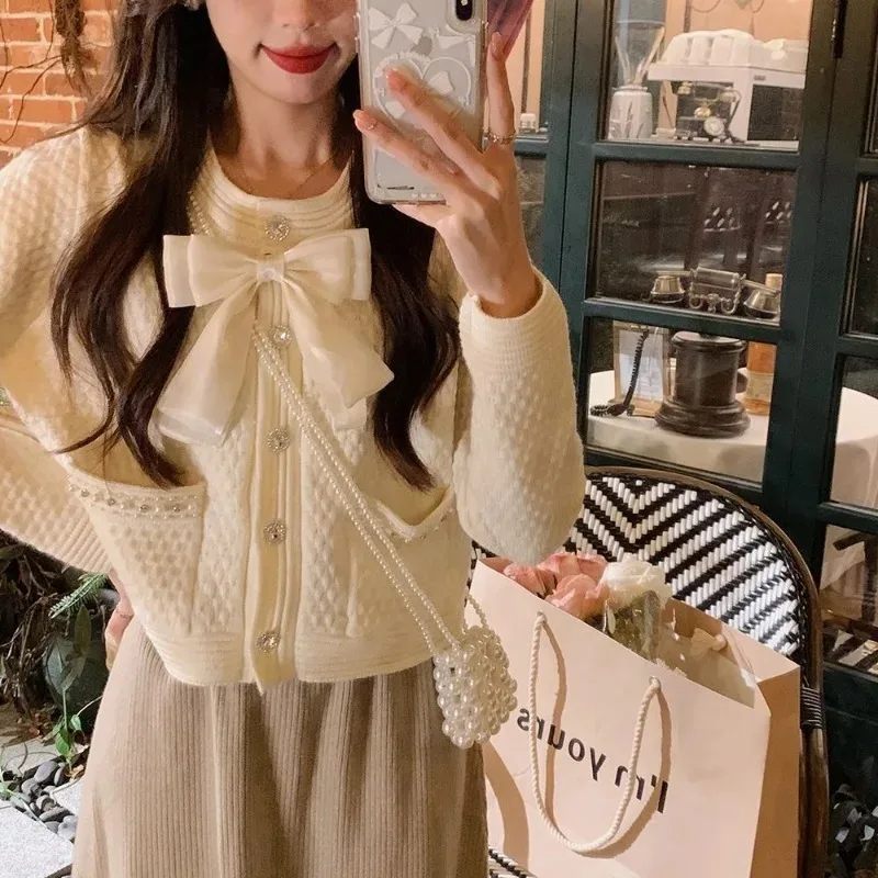 

2025 зарубежный свитер с длинным рукавом и круглым вырезом, кардиган, женские топы, свитер, вязаный кардиган, пальто, дизайн, короткий свитер, женский