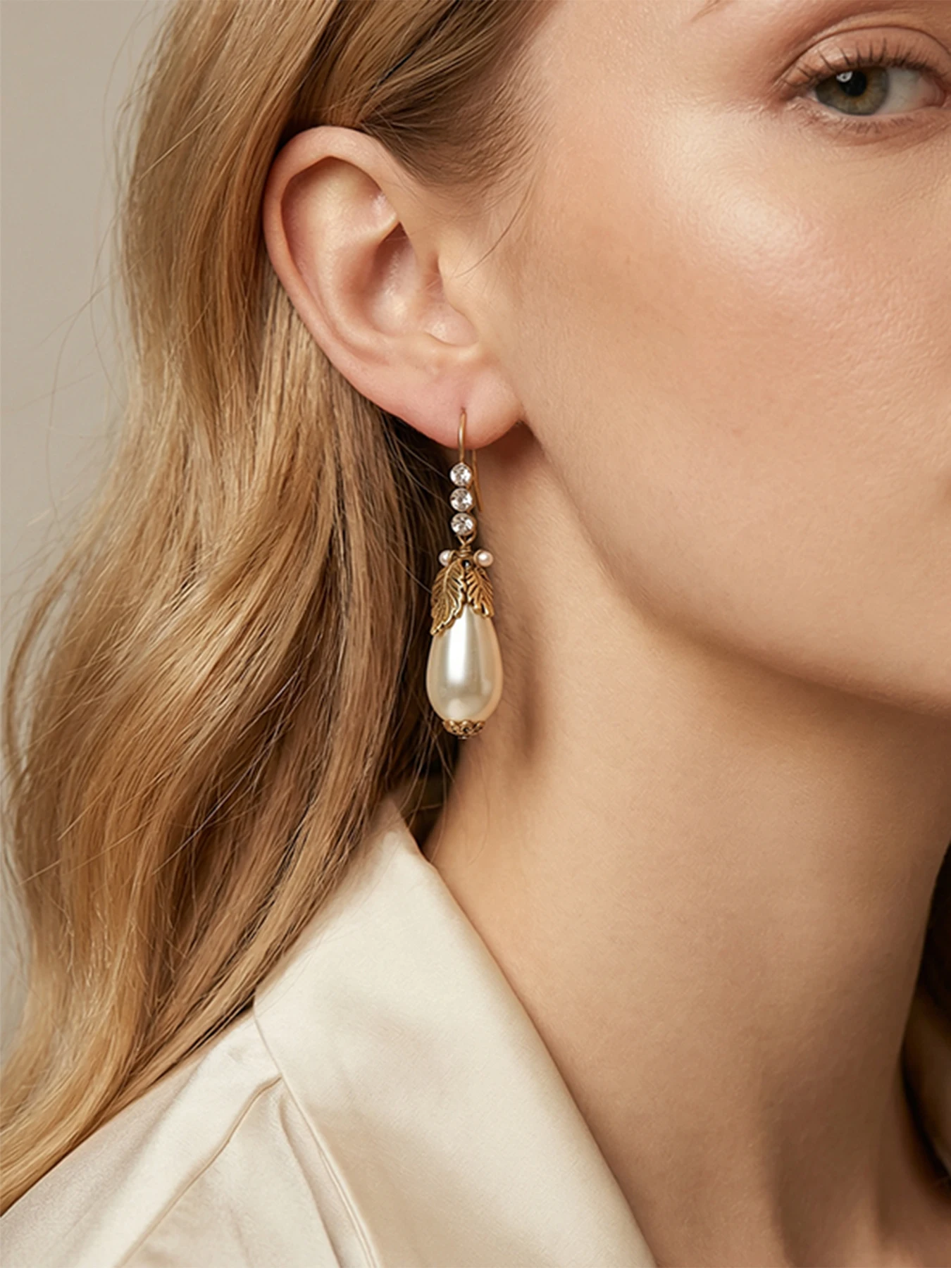 Antique Gold Leaf Drop Earrings Teardrop Pearl & Crystal Hook Earrings Romantic Vintage Bridal Statement Jewelry