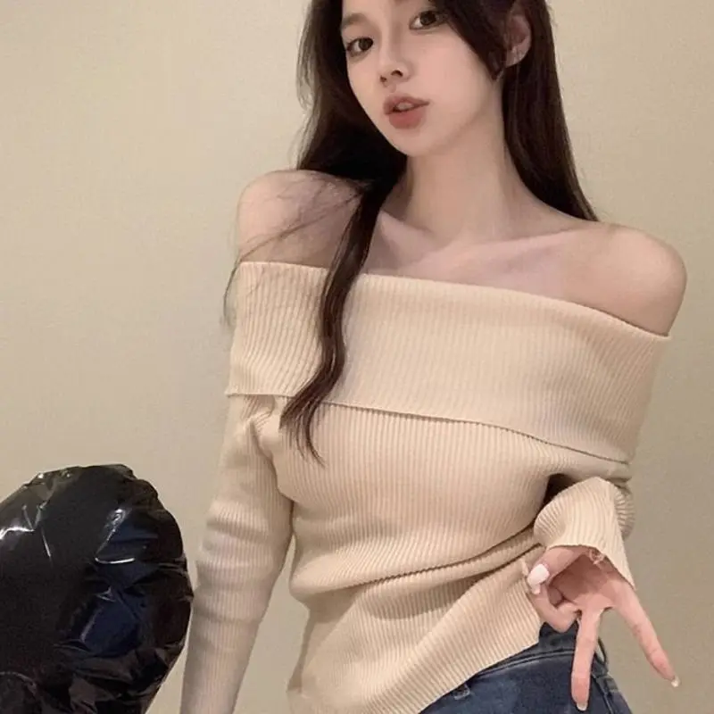 

Autumn and Winter Fashion New Women's Elegant Knitted One Shoulder Hoodie Korean Style Dongdaemun Interior Undercover Tops