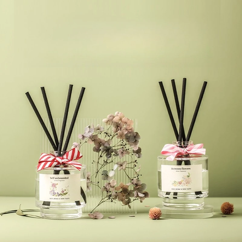 

Reed Diffuser Set Includes Reed Sticks, Fragrance Oil, and Glass Bottle , Luxury Scented Room Fresheners, 6.76oz/200ml