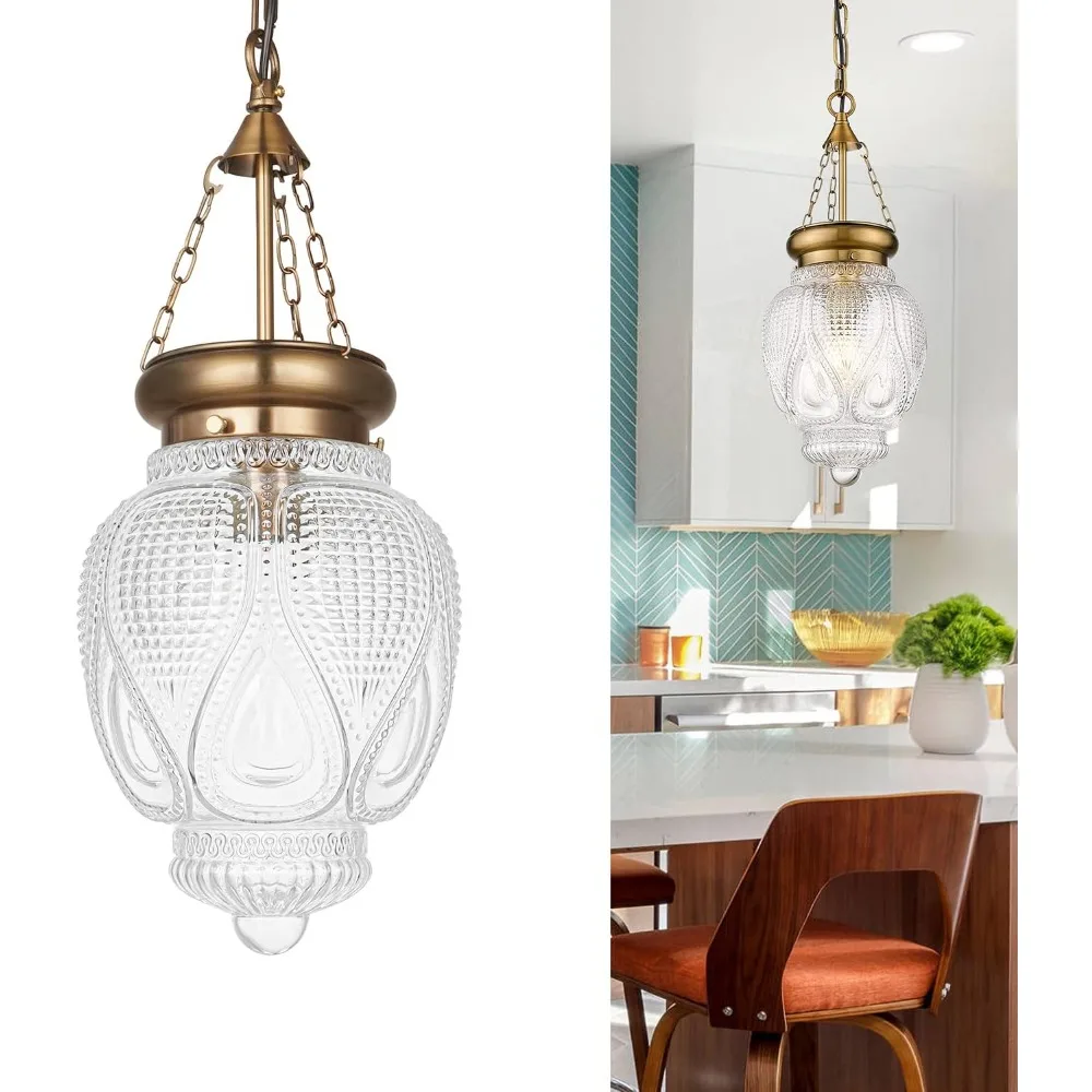 

Farmhouse chandeliers, kitchen island chandeliers, vintage lamps in dining rooms, modern clear glass chandeliers in kitchens
