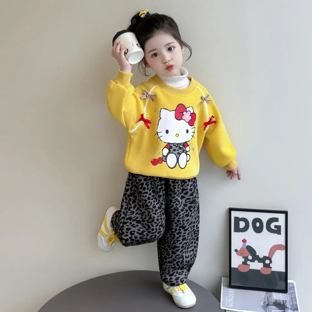 

Детский осенне-зимний костюм Sanrio Hello Kitty, пуловер с героями мультфильмов, утепленные спортивные штаны, комплект из 2 предметов, милая одежда для девочек, детская одежда