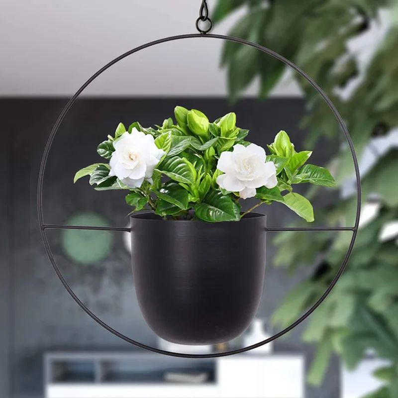 

Nordic Metal Plant Hanging Planter with Chain Flower Basket Garden Vase Holder Home Balcony Flower Decoration Organization