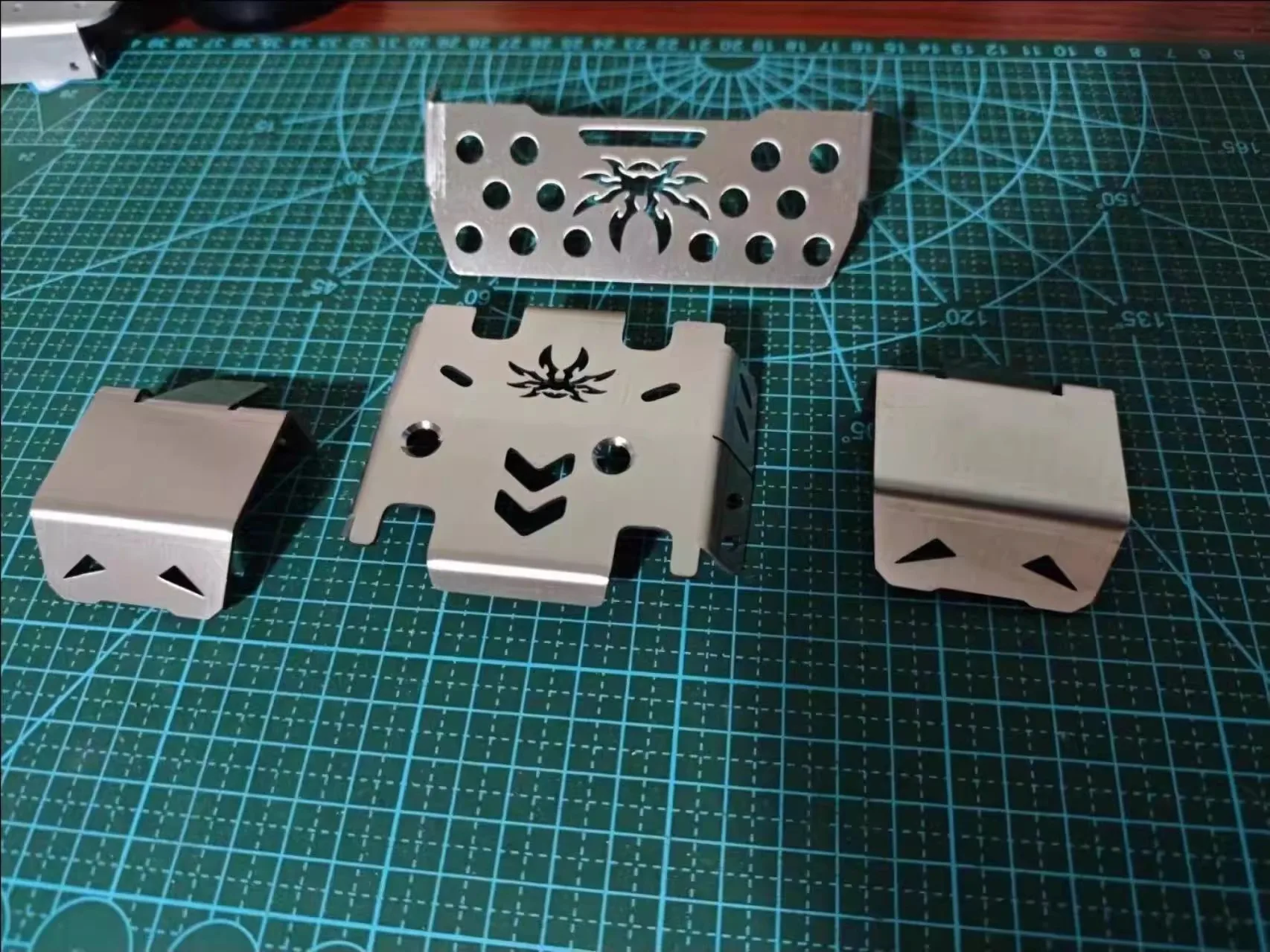 

All Metal Chassis/Axle Guard set for 1:7 Scale Rock Crawler Truck Rillalo MK07 RC Car Option part