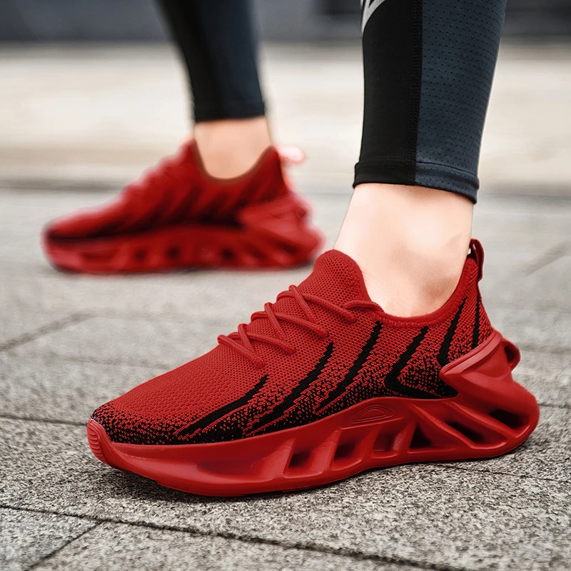 Fashion Red Knit Sneaker Men Platform Breathable Casual Sneakers for Men Comfortable Outdoor Men's Trainers zapatillas de hombre