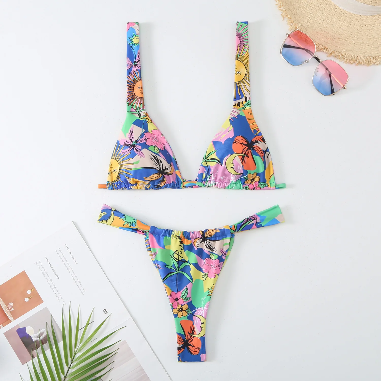 Conjunto de Bikini con estampado de flores para mujer, traje de baño de 2 piezas de cintura baja, traje de baño Sexy con Tanga, traje de baño para vacaciones en la playa 2024