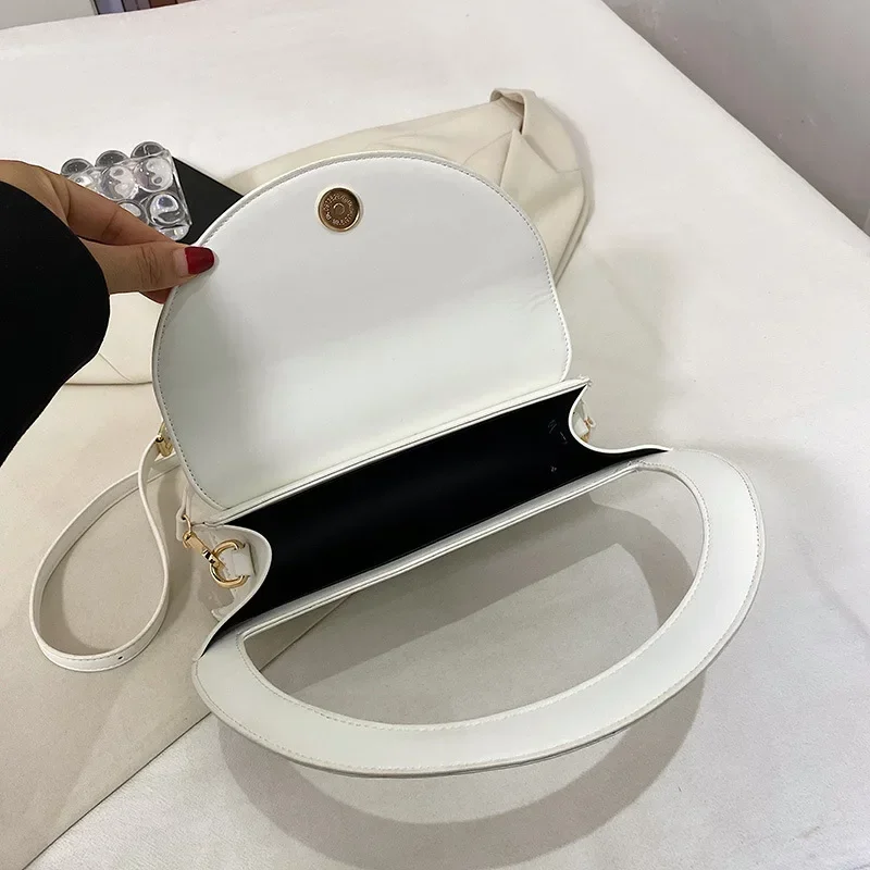 Personality Creative handbags 2024 Round Fashion Letter Shoulder Crossbody Bag Women\'s Luxury design Texture Clear Color Purse