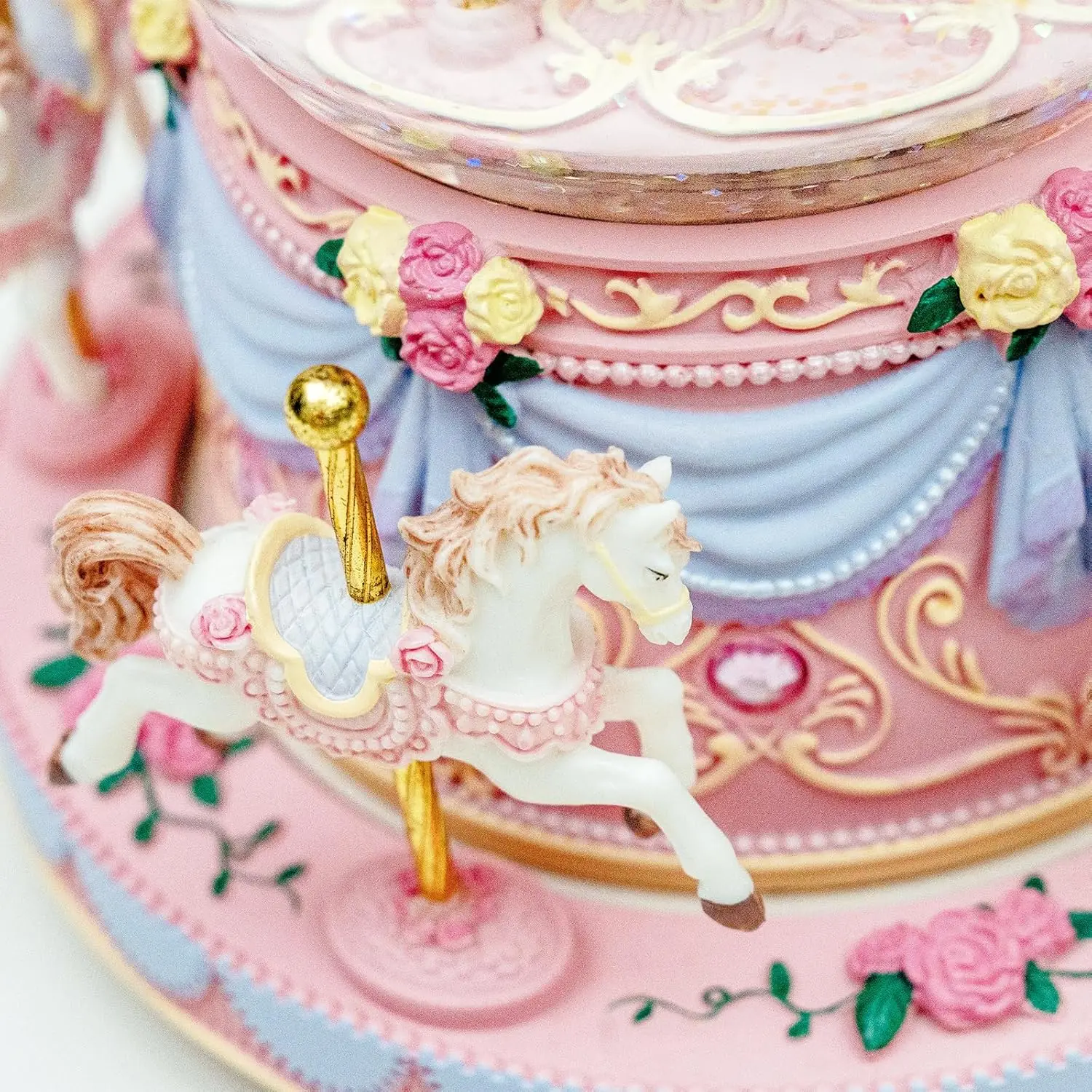 كرة الثلج الدائرية يونيكورن مع أضواء وموسيقى ملونة، هدية مثالية للفتيات والنساء في المناسبات الخاصة