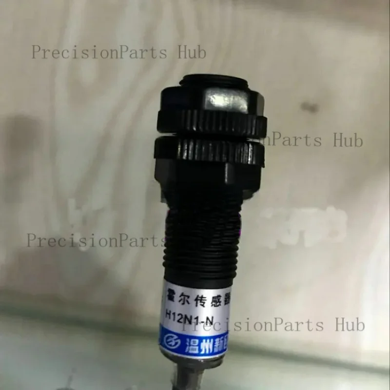 

Hall Switch Hall Sensor H12N1-N 6-36VDC NPN Normally Open with a New European Magnet Sensor