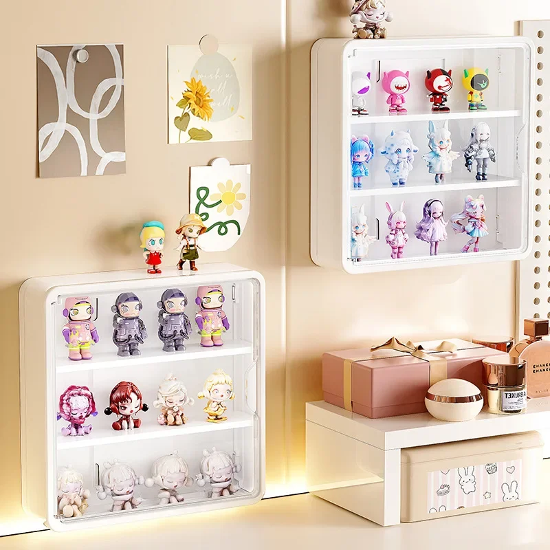 

Wall Mounted Doll Blind Box Storage Display Rack Magnetic Suction Figurine Display Cabinet Dustproof Doll Blind Box Handheld Box