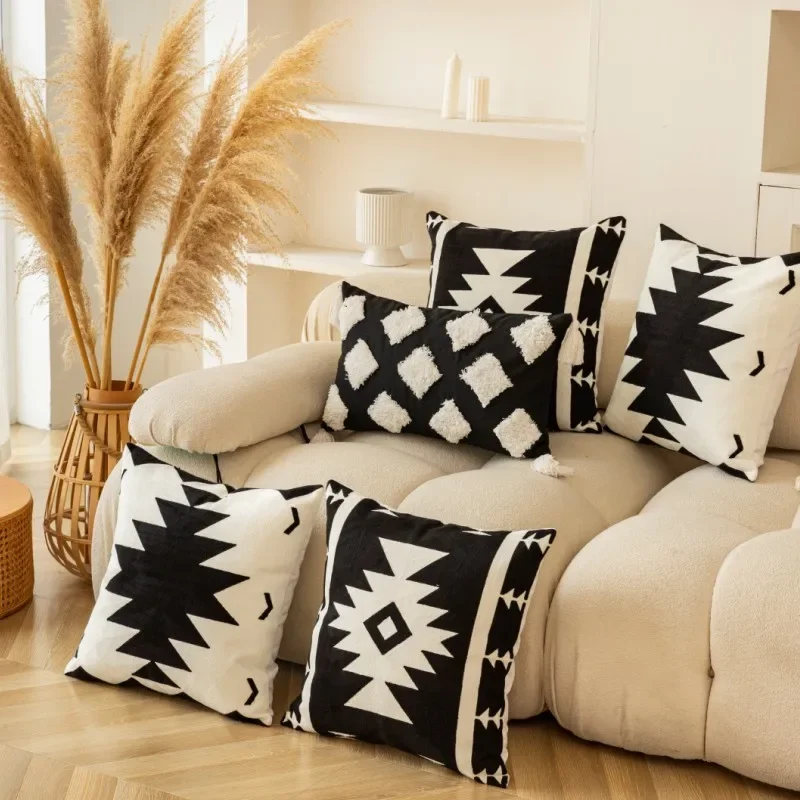 

2024 Black White Beige Tufted Embroidered Cushion Cover Geometric Embroidered Pillowcase Cover Home Sofa Decoration Pillow Cases