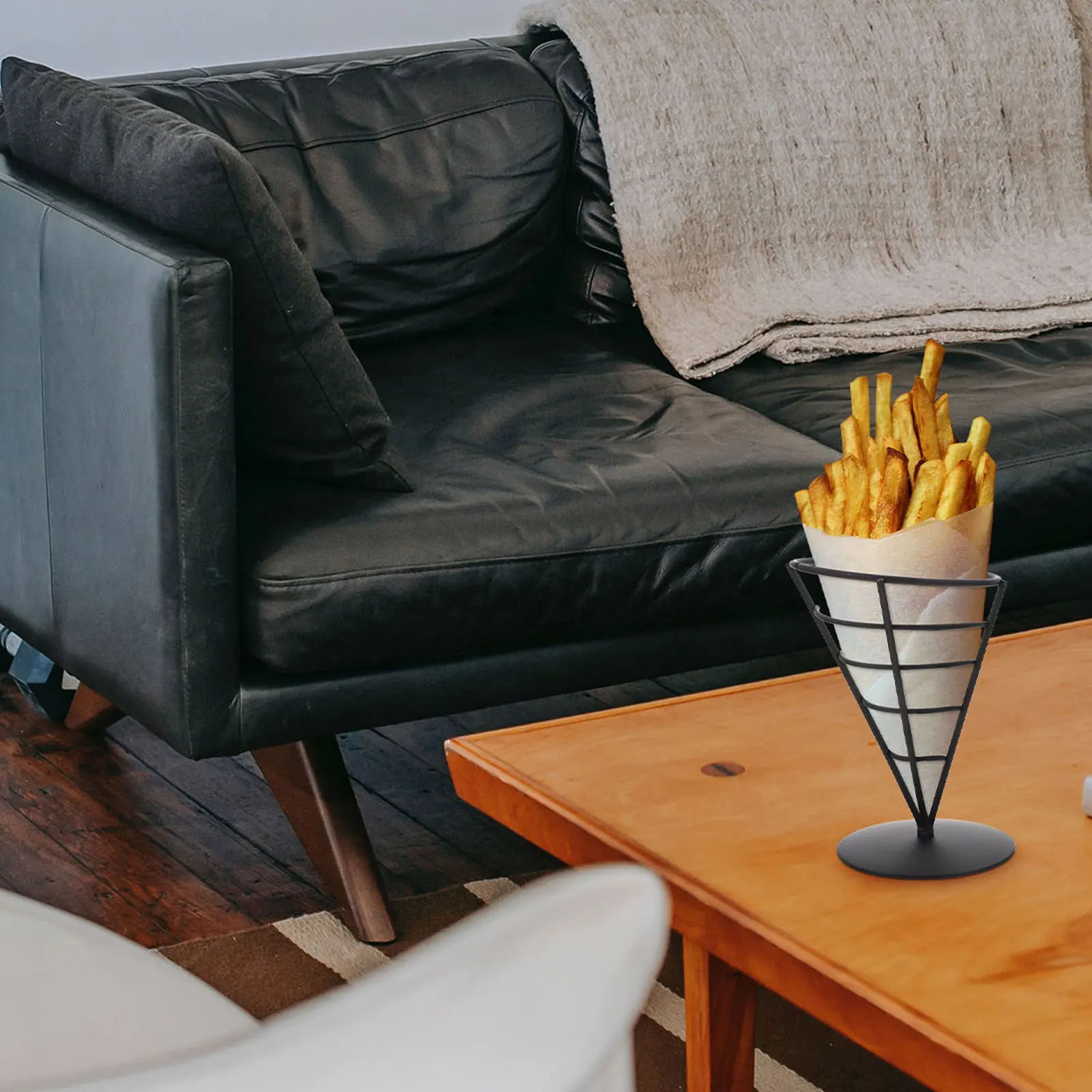 

Iron French Fries Rack Healthy Material Easy Clean Storage Cone Holder Restaurant Display Food Scoop Chips Stand Kitchen Barware