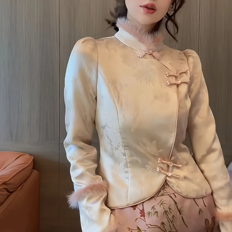 

Fall Winter Women Fur Patcwhork Dobby Floral Beige Cheongsam Top Shirt , Woman Slim Chinese Style Jacquard Beige Tops Shirts