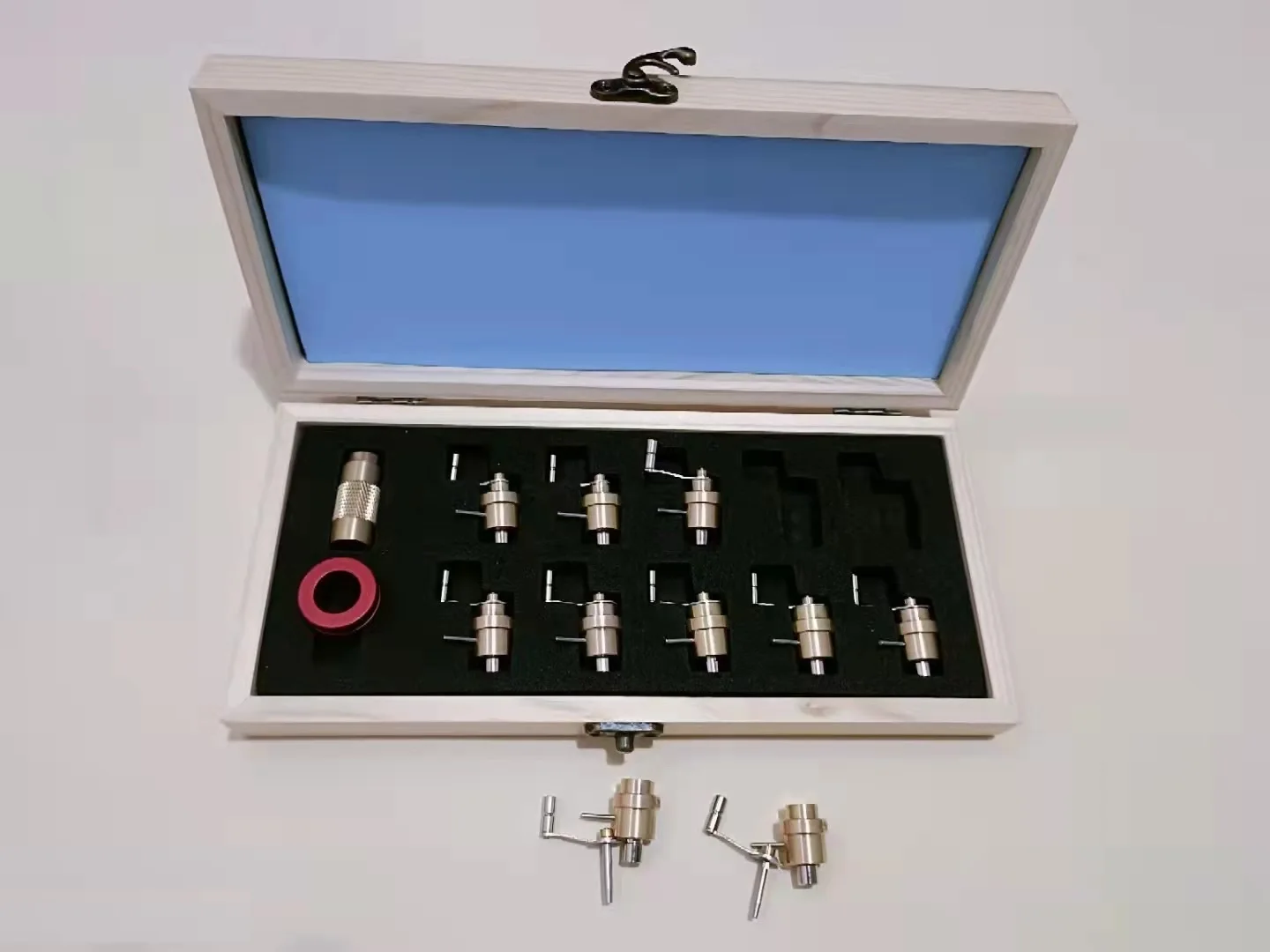 Set of Assorted Watch Repair Tools Watch Mainspring Winder for 3135 2892 2824 7750 2671 2000 8500 C0711 2235