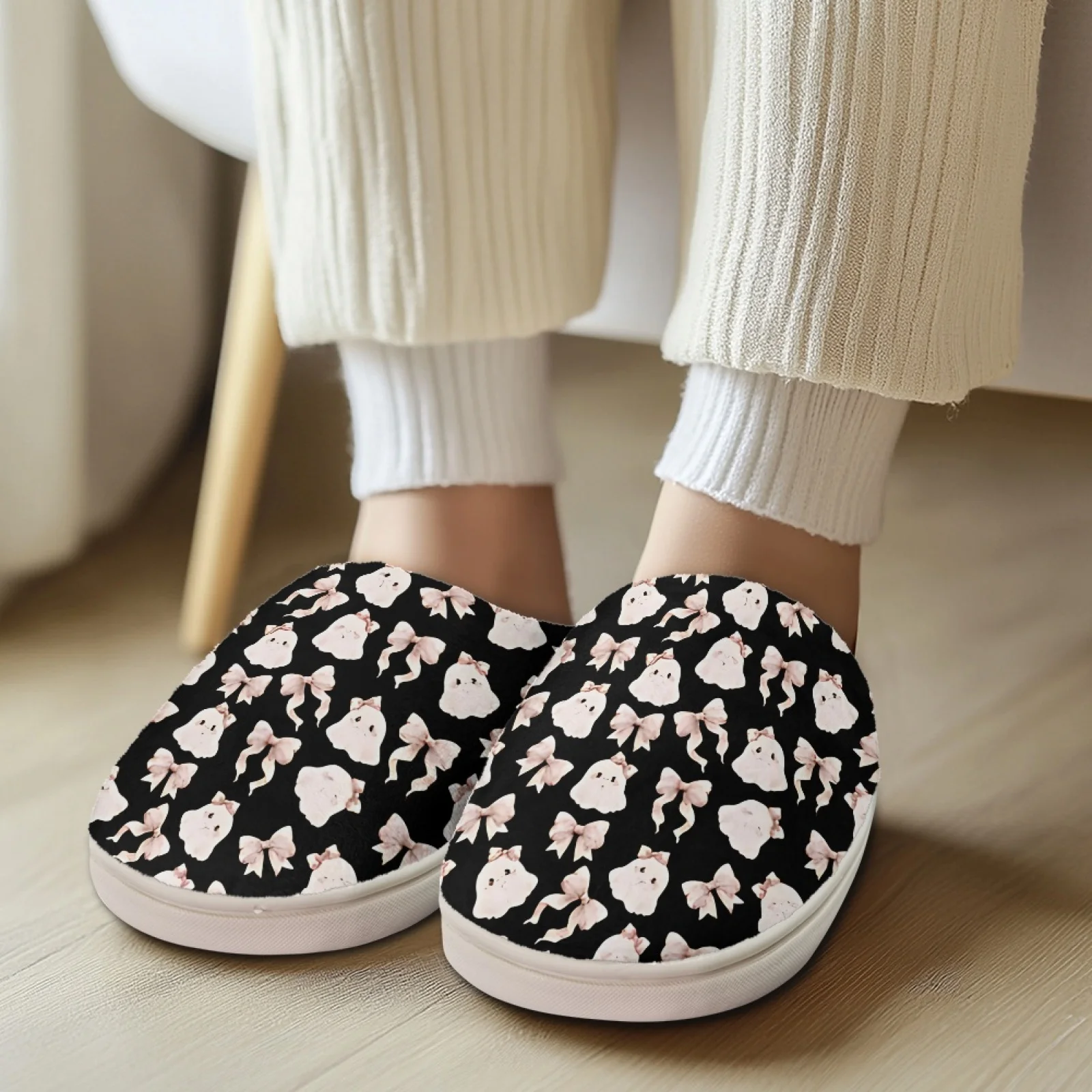 PENSTROLL Cute Ghost Bow Pattern Quiet Sole Slippers For Dorm Room Comfortable Slippers For Big Feet Flannel Slippers for Travel