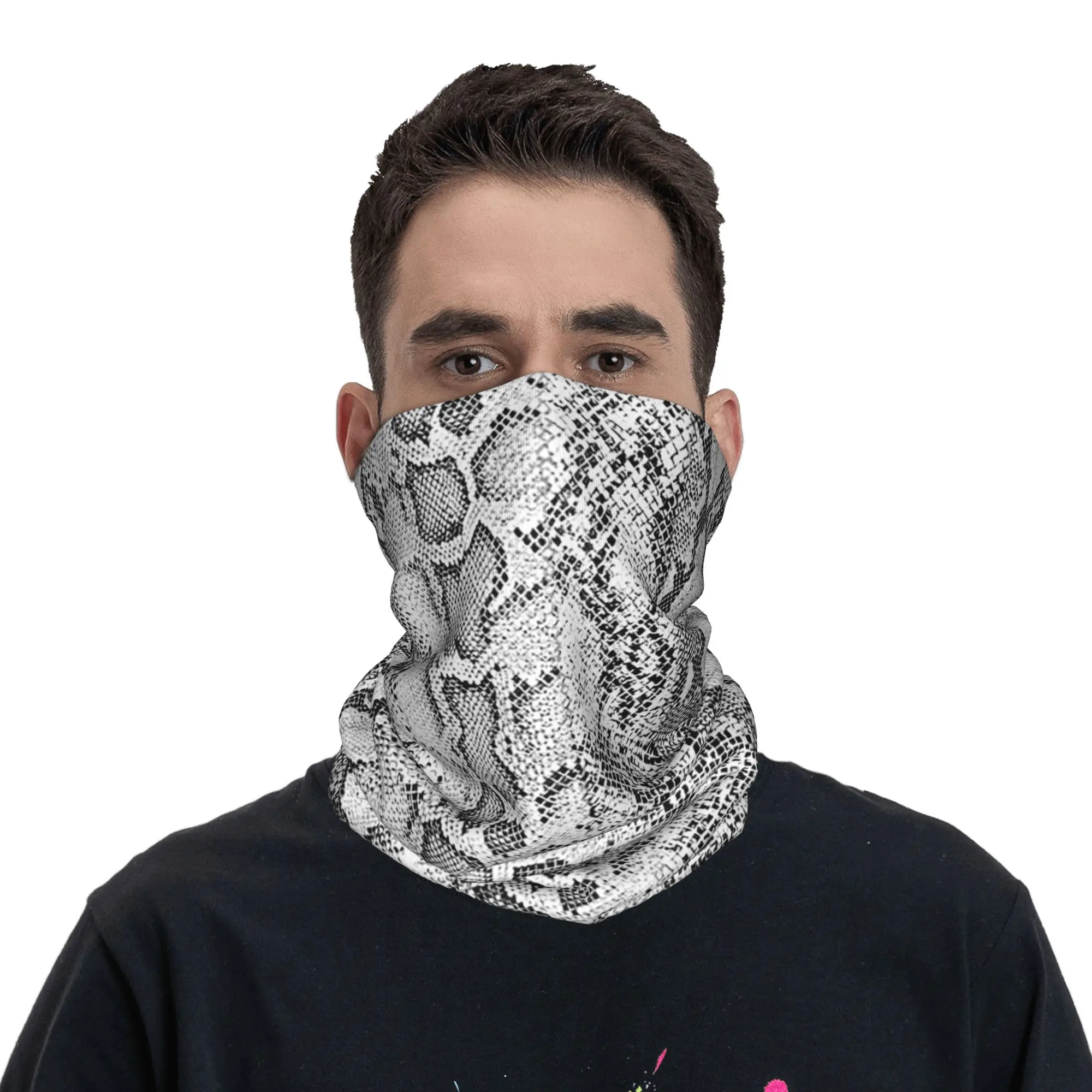Off White Grey Snake Skin Pattern Bandana Neck Gaiter Printed Mask Scarf Multi-use Cycling Scarf Outdoor Sports Unisex Adult