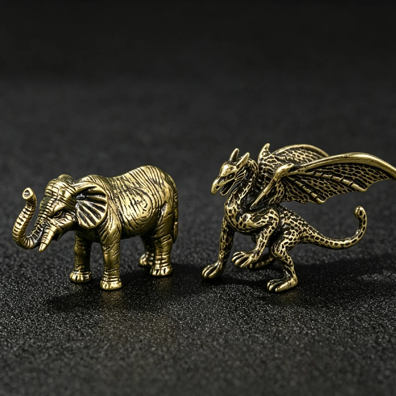 1pcs Solid Brass Warcraft Flying Dragon Figurines Miniature Funny Toy Craft Collection Desktop Small Ornaments Home Decor Gift