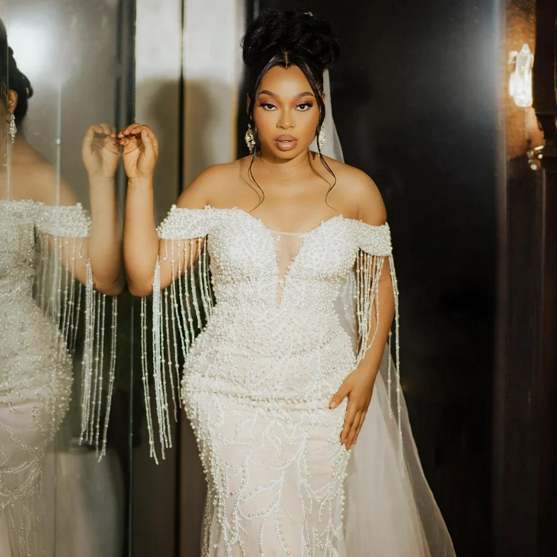 Customized  Tassels Off the Shoulder Sparkly Pearls Beads Bridal Dress 2025 Vestidos De Novia Luxury Arabic Wedding Gowns