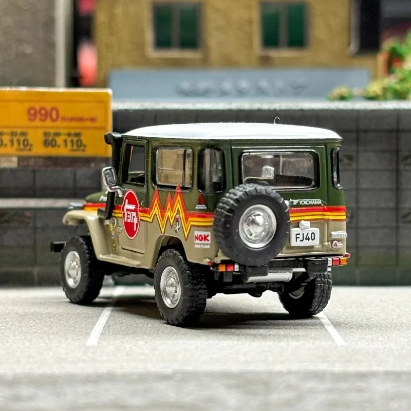 Neushoornmodel 1/64 Nieuwe Toyota Land Cruiser Fj40 Gelegeerd Speelgoed Motorvoertuig Diecast Metalen Model Geschenken