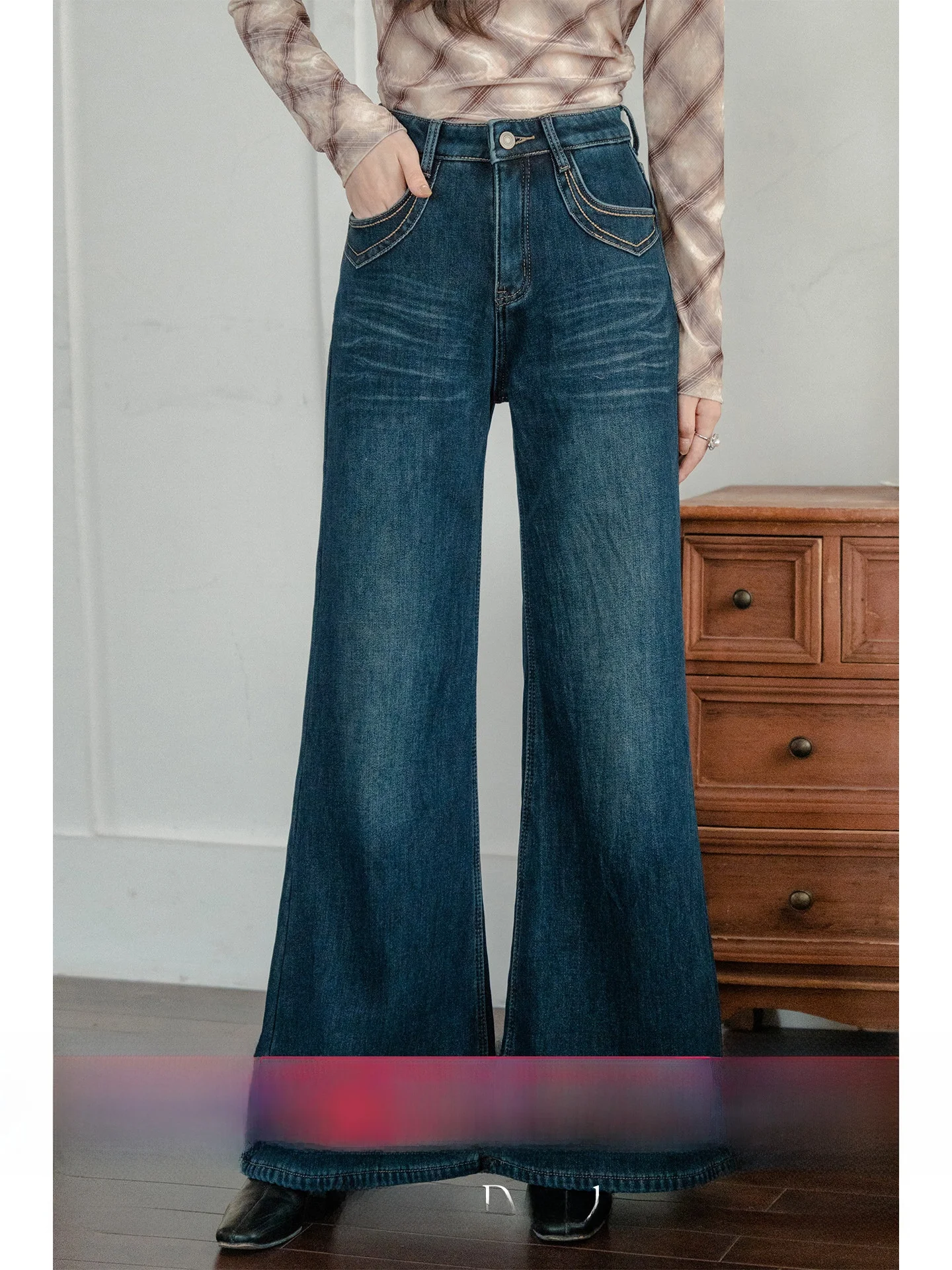 

Deep Blue Thickened Fleece Lined Flared Jeans Women's High Waist Cotton Casual Style Button Closure Slim Fit Jeans