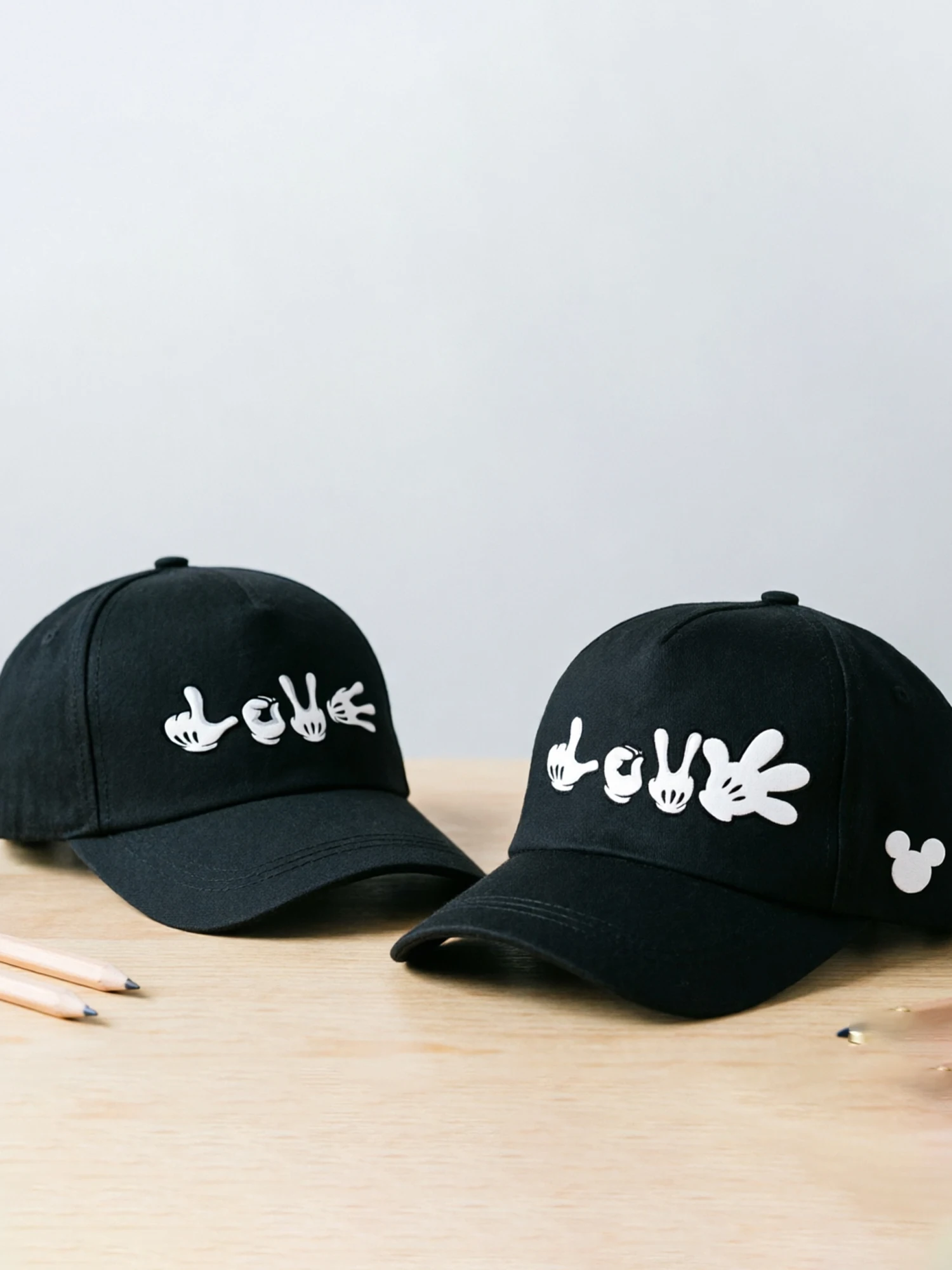 CARTOON MI MOUSE Print Adjustable COTTON BaseballCap for Men Women Wear for Outdoor Travel Sun Shading Duckbill Cap