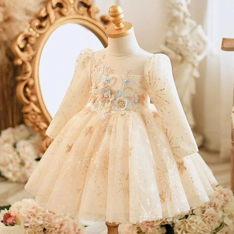 

New Girls Spring Autumn Summer Lone Piece Loose Soft Fashion Embroidery Flower Sweet Lovely Fashion Outdoor