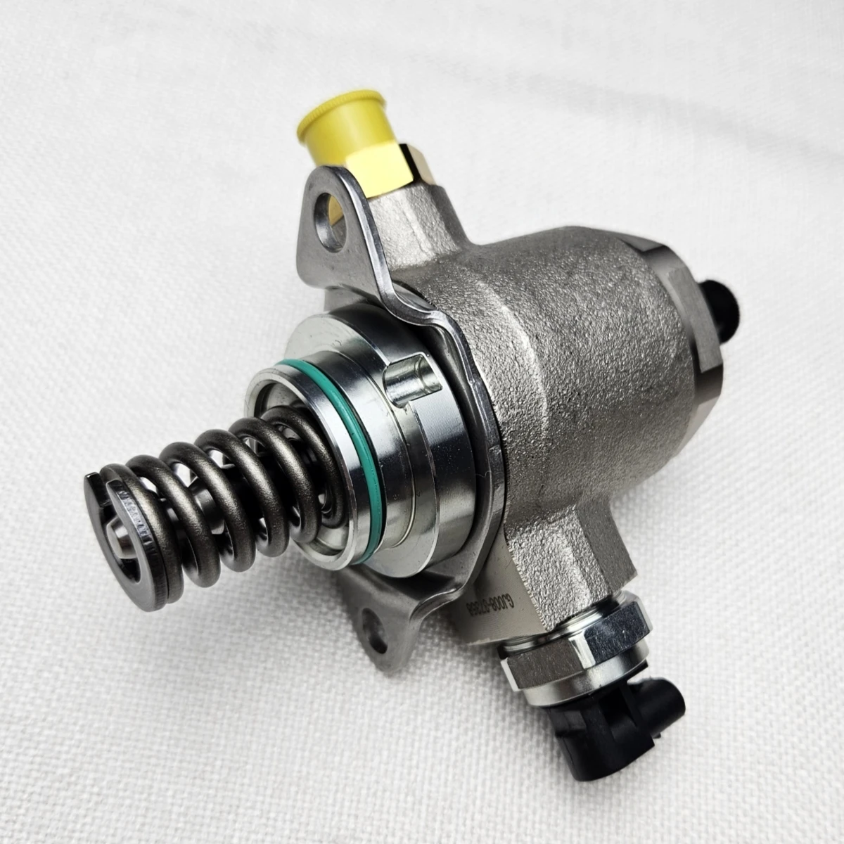 แรงดันสูงปั๊มสําหรับVW GTI Jeta A4 Q5 TT 2.0T 06J127025K 06J127025L 06J127025M 06J127025Q