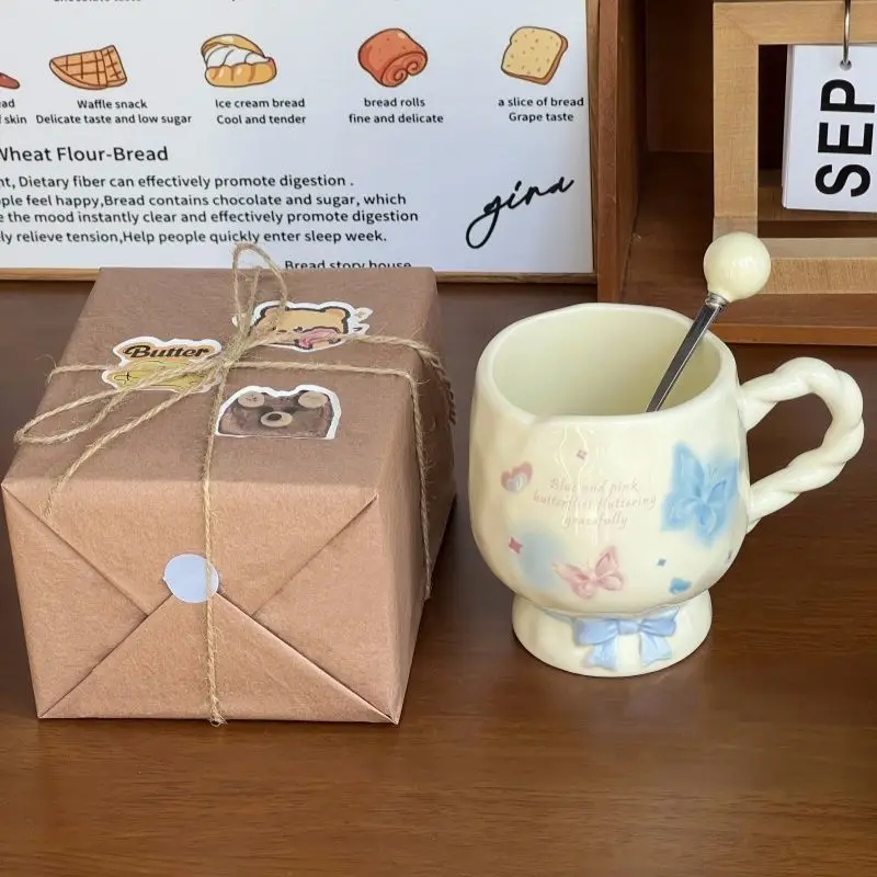 كوب سيراميك على الطراز الكوري إبداعي عالي المظهر على مستوى فتاة قلب جميل جميل على شكل فراشة هدية ذات مغزى