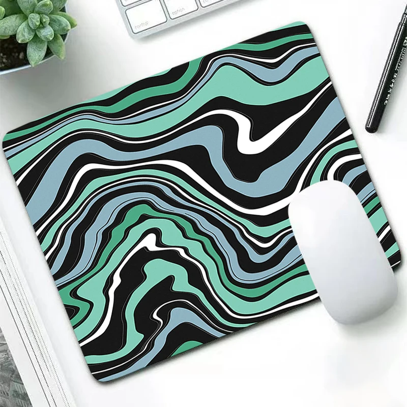 ستراتا السائل لوحة الماوس الصغيرة كمبيوتر محمول أنيمي حصيرة مكتبية البساط لينة نونسليب ماوس الوسادة الكمبيوتر المطاط مسند الماوس البساط الرياضة الإلكترونية سرعة الماوس حصيرة #2