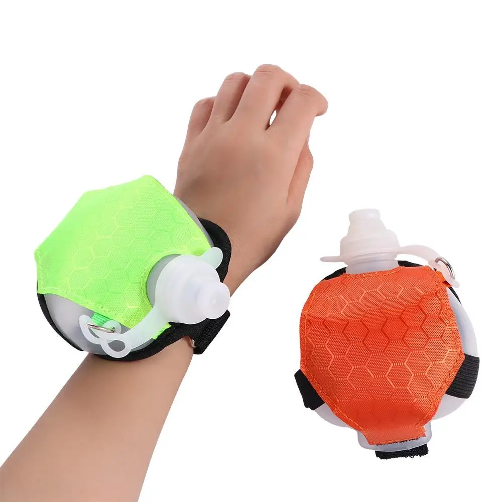 

Mini Soft Flask Holder Drinking Cup Marathon Wrist Kettle Holder Wrist Water Bottle Running Water Bottle Hydration Sports Pack