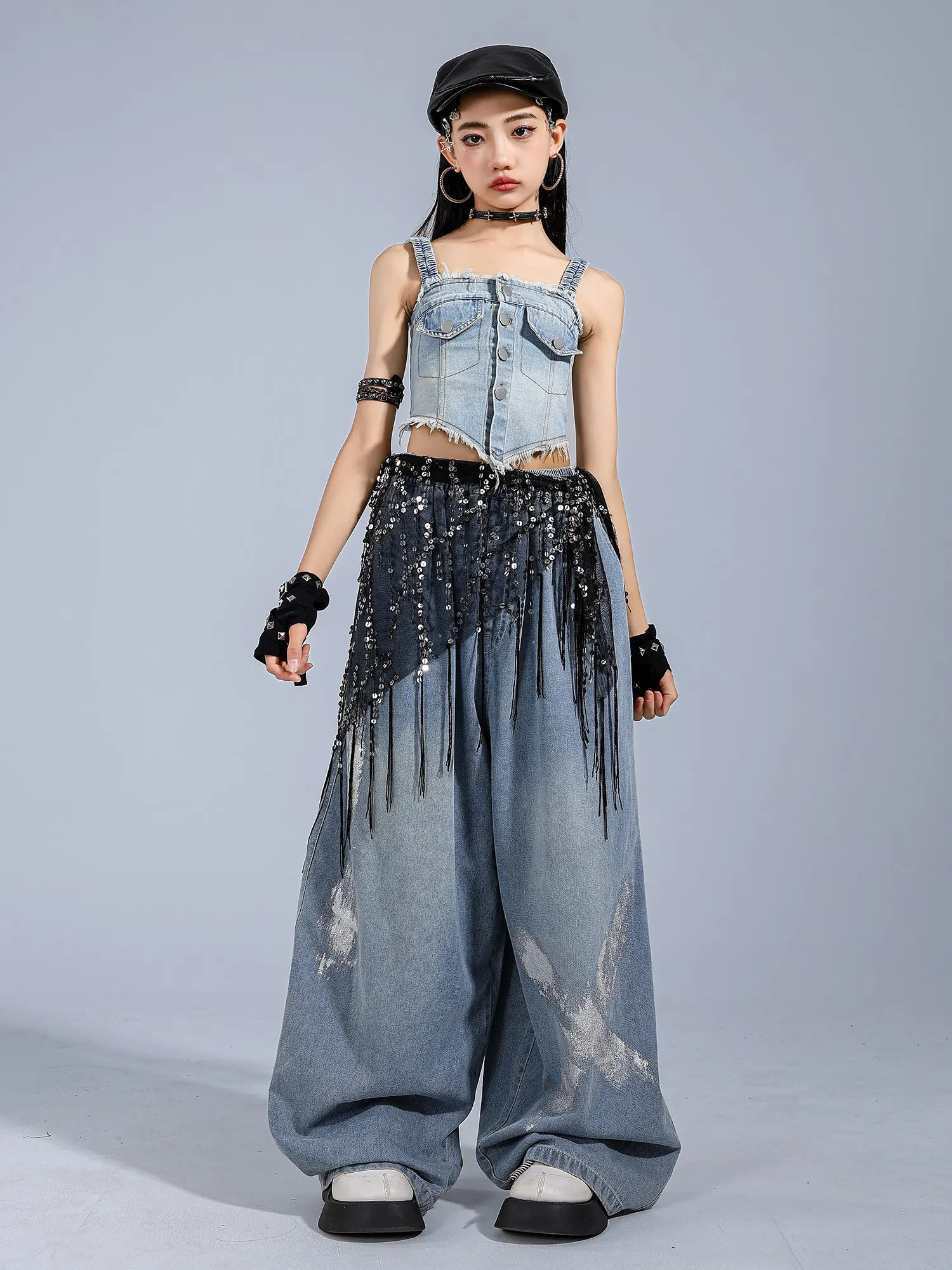 Kostium taneczny dla dzieci Kpop Hip Hop 2025, dżinsowy garnitur dla dziewczynek, top bez pępka, spodnie, strój do występów jazzowych, stroje sceniczne na koncert BL16698