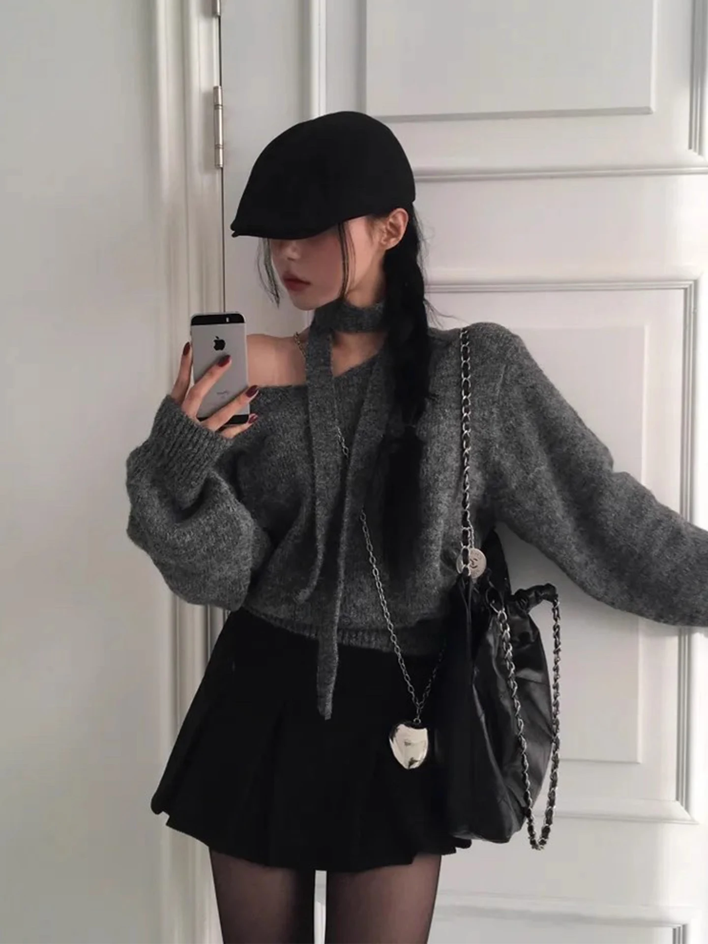 

Sexy oulder Bared Long Sve Soft Sweater Women's Faion Autumn New Sle Versatile Slimming Ne Hanging Design Comfortable