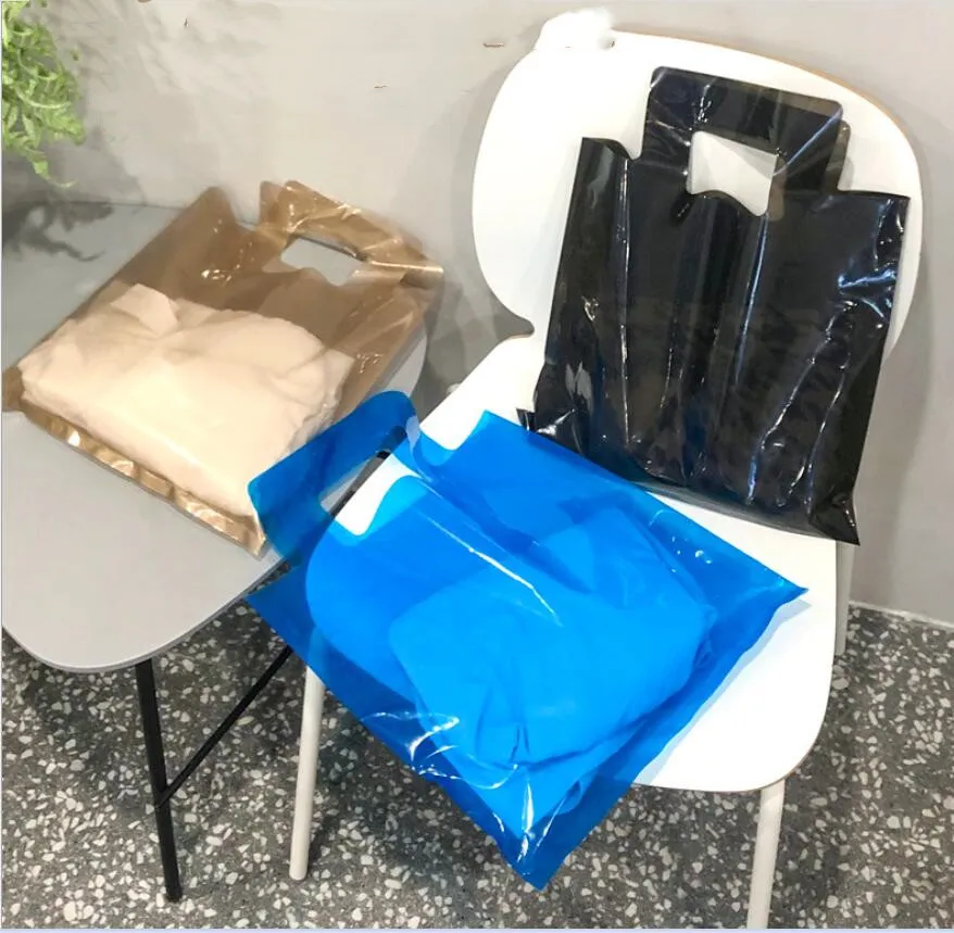 

25pcs Transparent Plastic Bag Large Packaging Bag For Clothes/Shoes/Gift Storage Bags With Handle