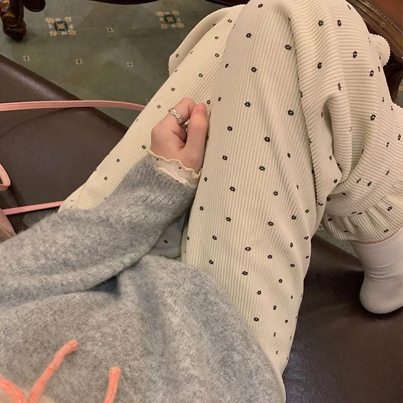 コーデュロイ ブロークン フラワー ワイドレッグ カジュアルパンツ 秋冬 スタイリッシュ フリル スプライス レディース服 ルーズ スイート ベーシック パンツ