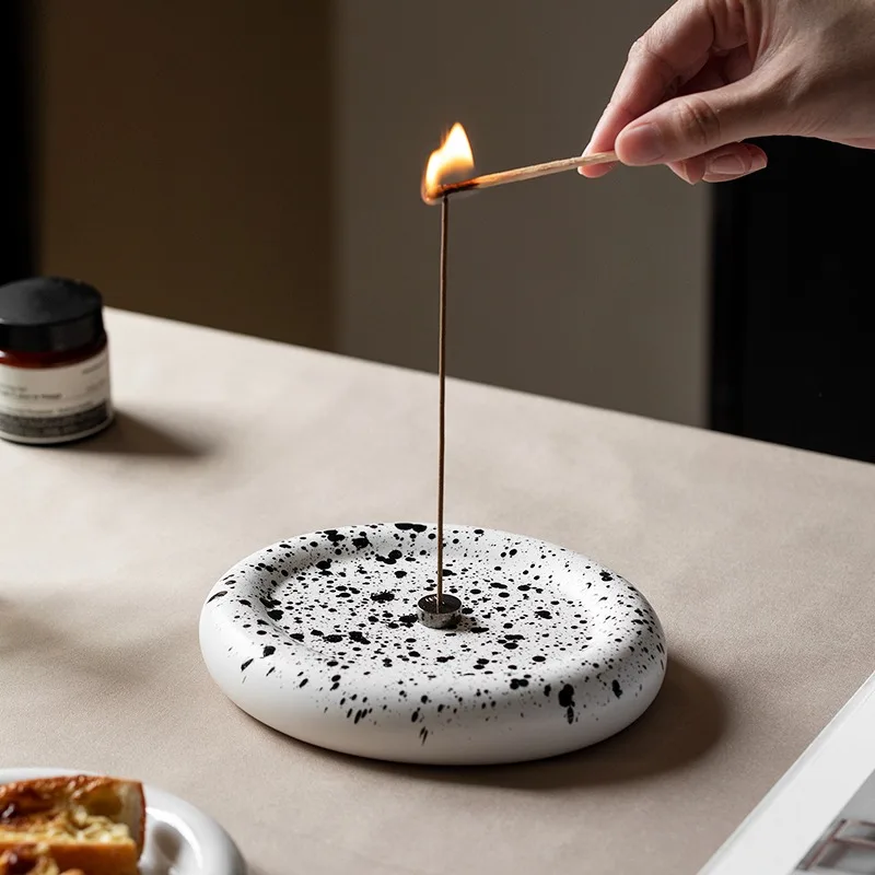 \-bruciatore-di-incenso-in-ceramica-2-in-1-e-vassoio-raccogli-cenere-stile-nordico-per-l'arredamento-della-scrivania-dell'home-office-con-porta-incenso-in-lega-gratuita