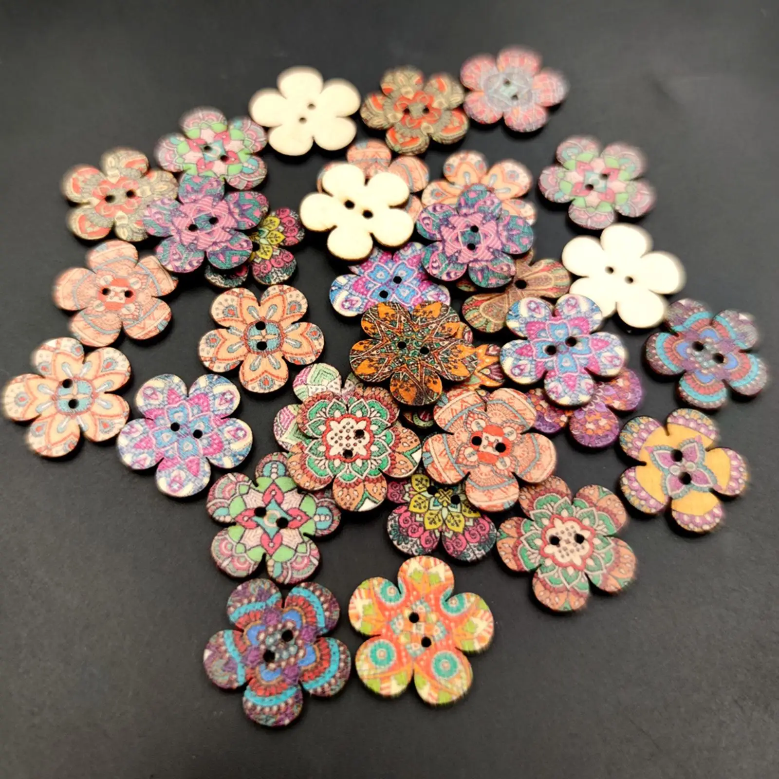 5x100pcs Mixed Random Flower Painting Wooden Retro Buttons Assorted Color 1