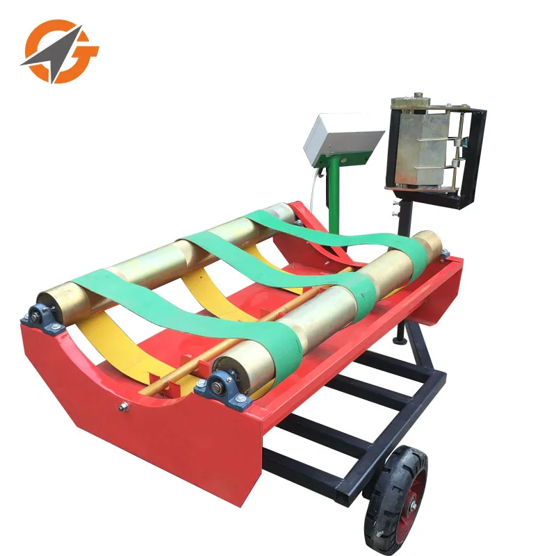 

Мини-машина для упаковки круглой тюков сена