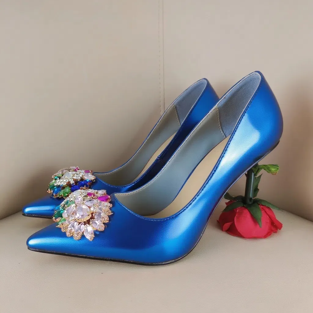 

Independent Station Ebay Personality Women Sandals Mules Metal Shoes Flower Shoes