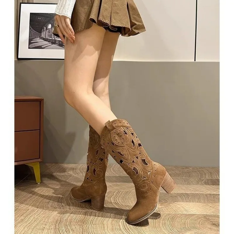 Design Hollow Embroidered Vintage Western Boots Women Autumn Chunky Heels Knee High Cowboy Boots Woman Pu Leather Knight Booties