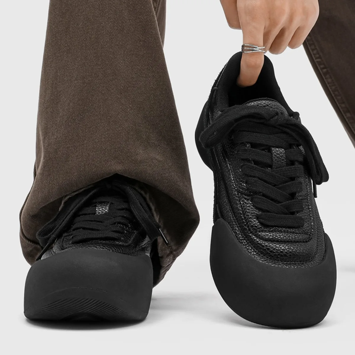 

Men's Trendy Curved Sole Sneakers, Retro Aesthetic Casual Commuter Shoes, Versatile Fashion Daily Trainers